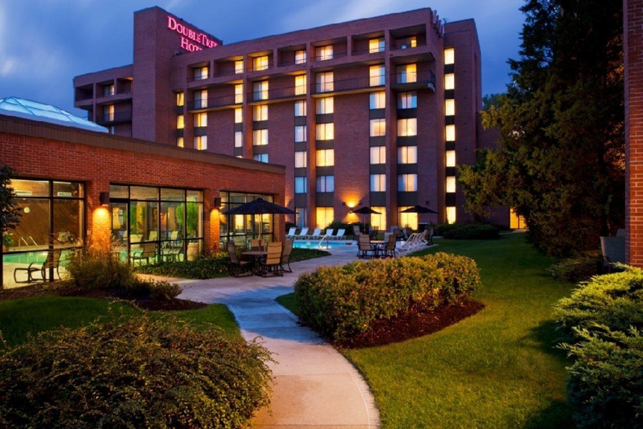Doubletree By Hilton Hotel Syracuse East Syracuse Exterior photo