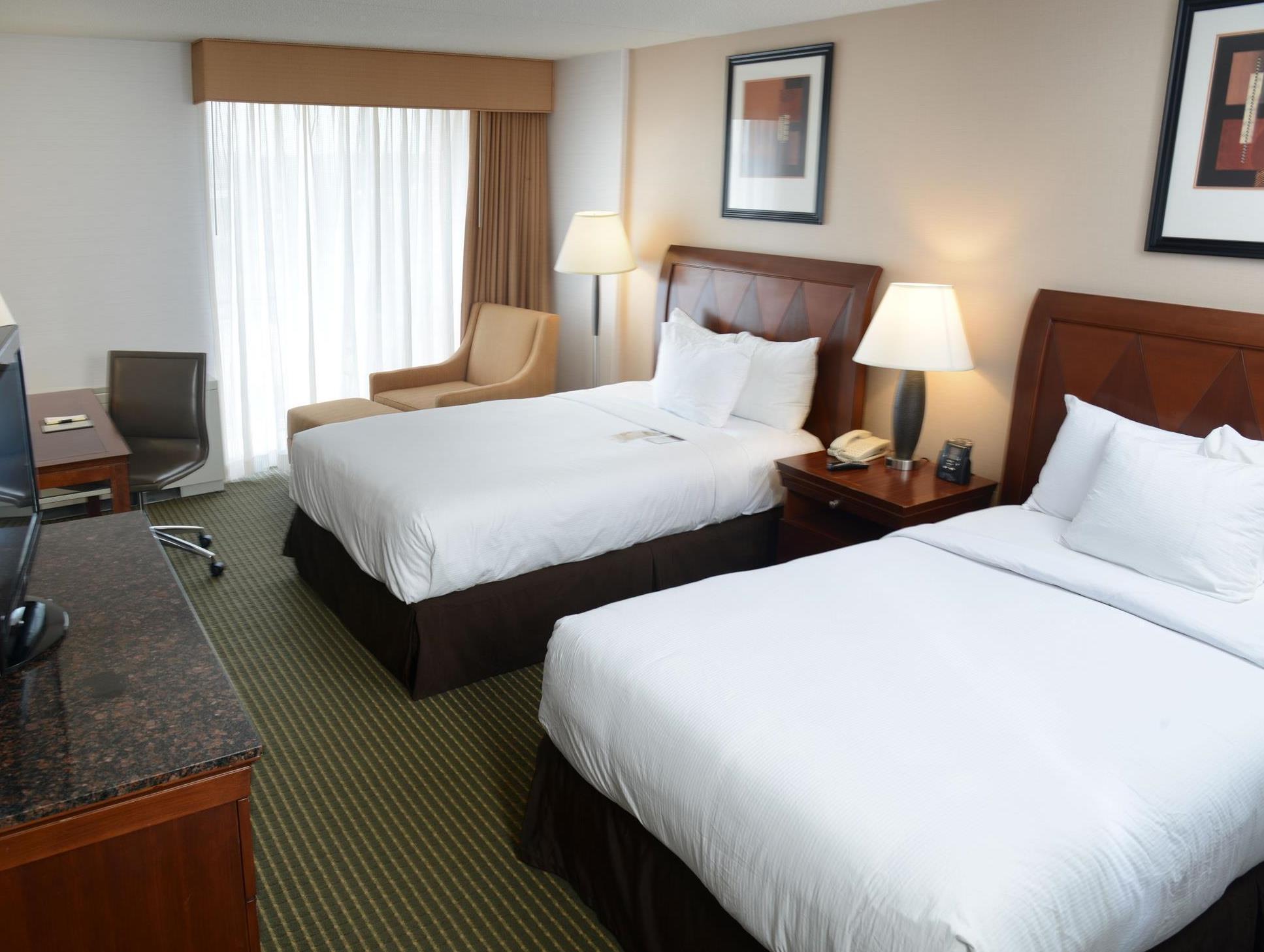 Doubletree By Hilton Hotel Syracuse East Syracuse Exterior photo